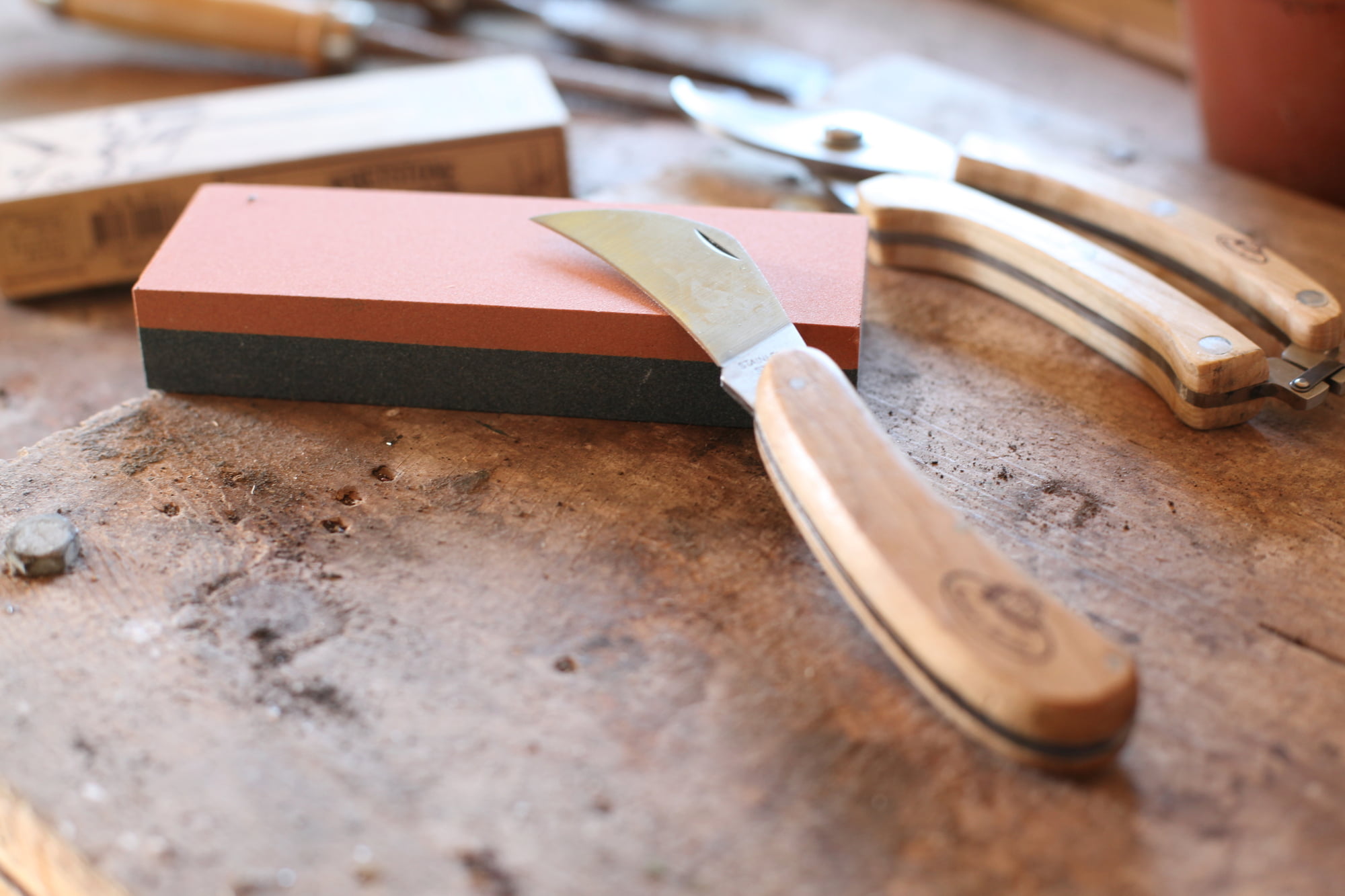 Front Page -Norton Sales Store esschert design whetstone 1 pc 819285 en